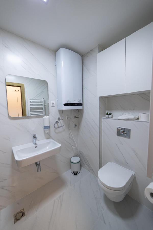 Apart Kraft Podgorica Ngoại thất bức ảnh